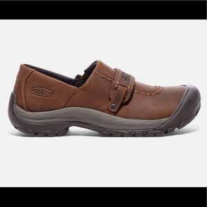 Brand new, Keen Kaci full grain slip on